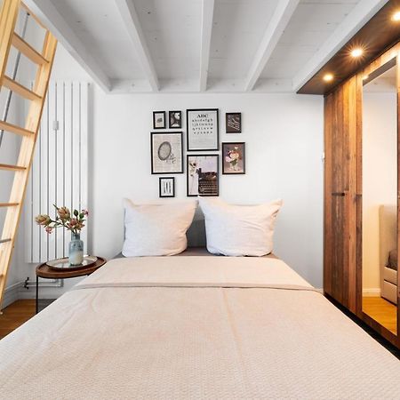 The Koburger Vh, Studio For Up To 4 With High Bed Berlino Esterno foto