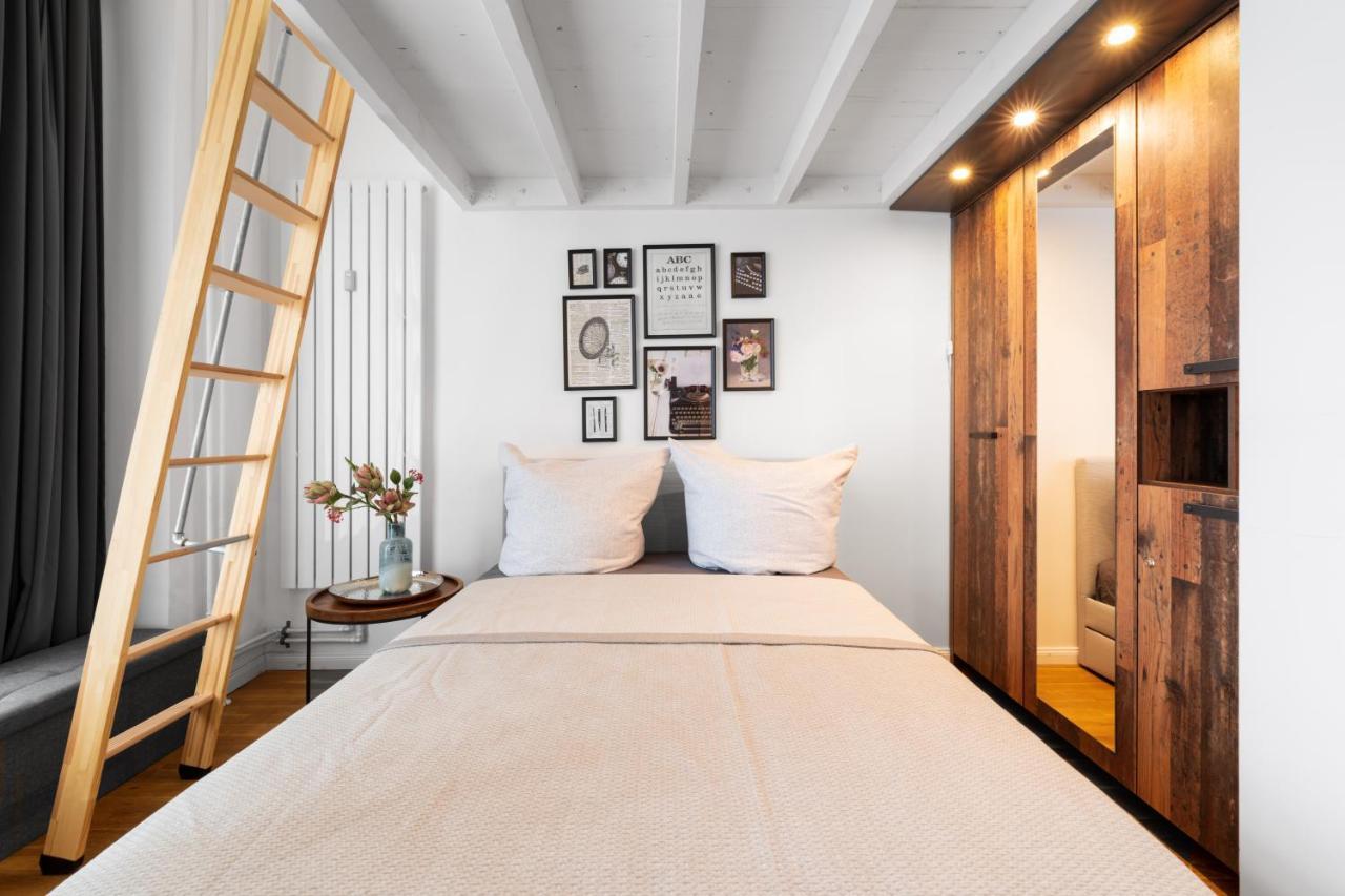 The Koburger Vh, Studio For Up To 4 With High Bed Berlino Esterno foto