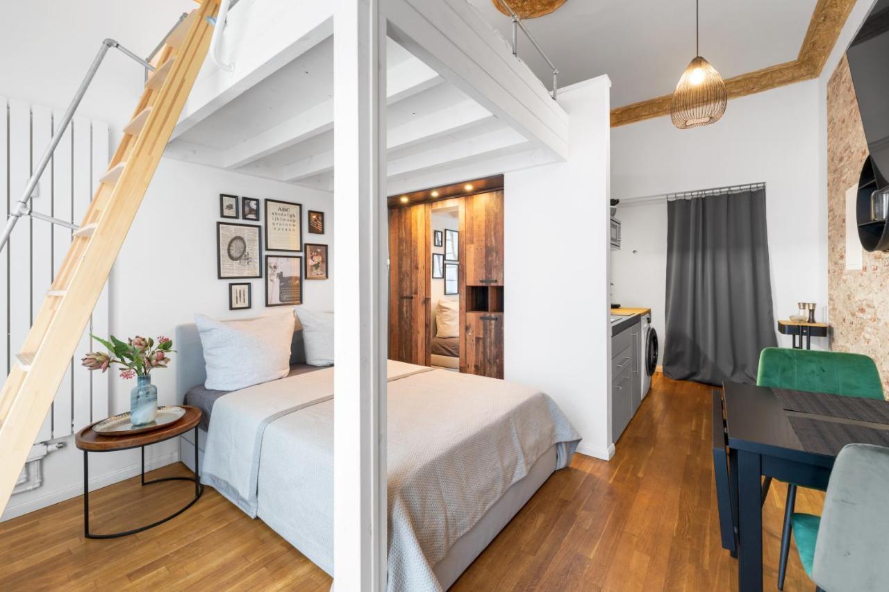 The Koburger Vh, Studio For Up To 4 With High Bed Berlino Esterno foto